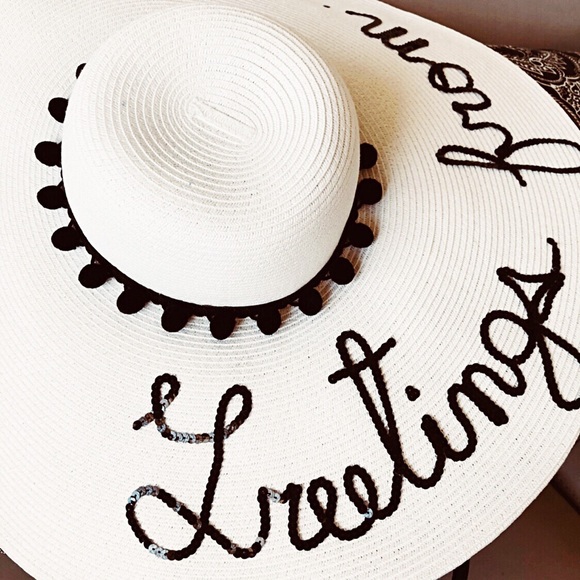 Handmade oversize hat. “Greetings from” NWT - Picture 3 of 5